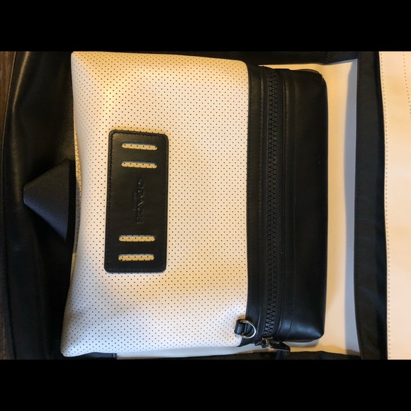 COACH TERRAIN ROLL TOP BACKPACK - Picture 5 of 8